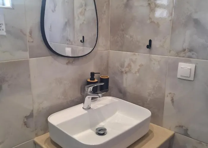 De Calme Villa Pasztída